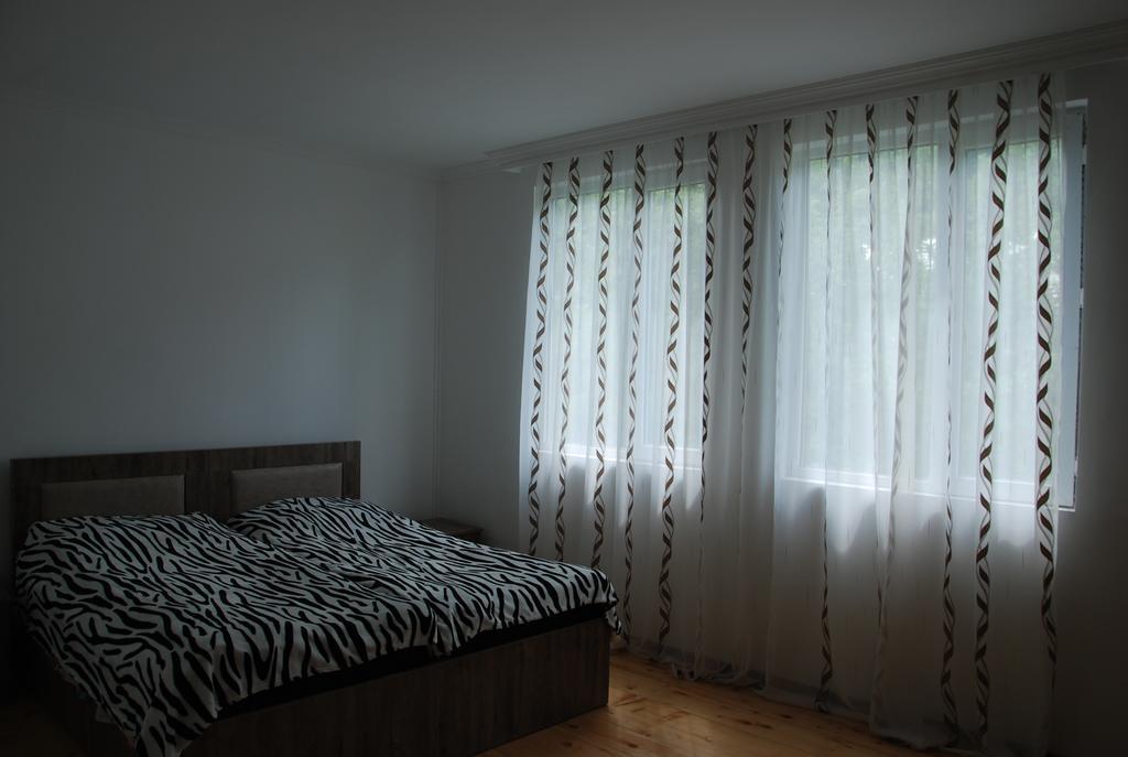 Gogi Jafaridze'S Guesthouse Местія Екстер'єр фото