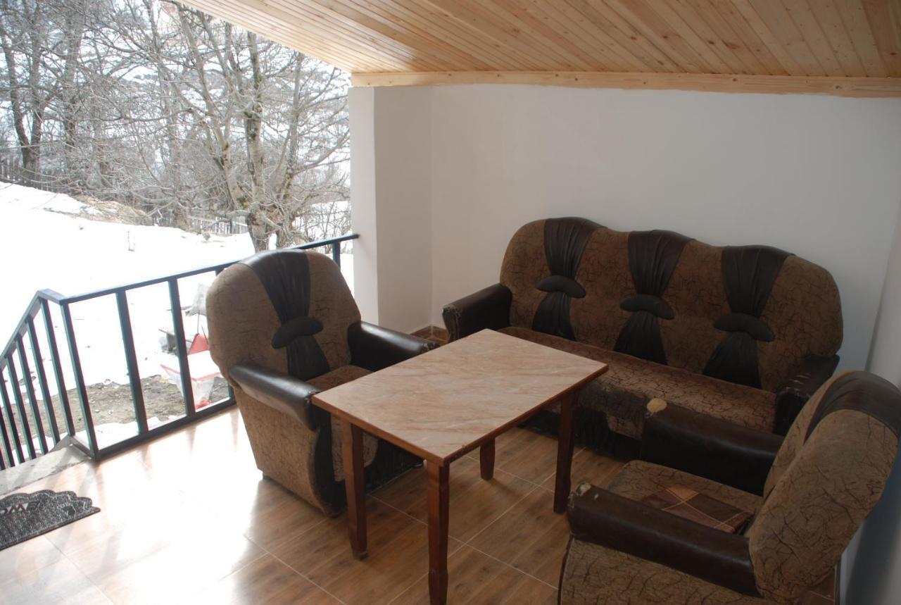 Gogi Jafaridze'S Guesthouse Местія Екстер'єр фото