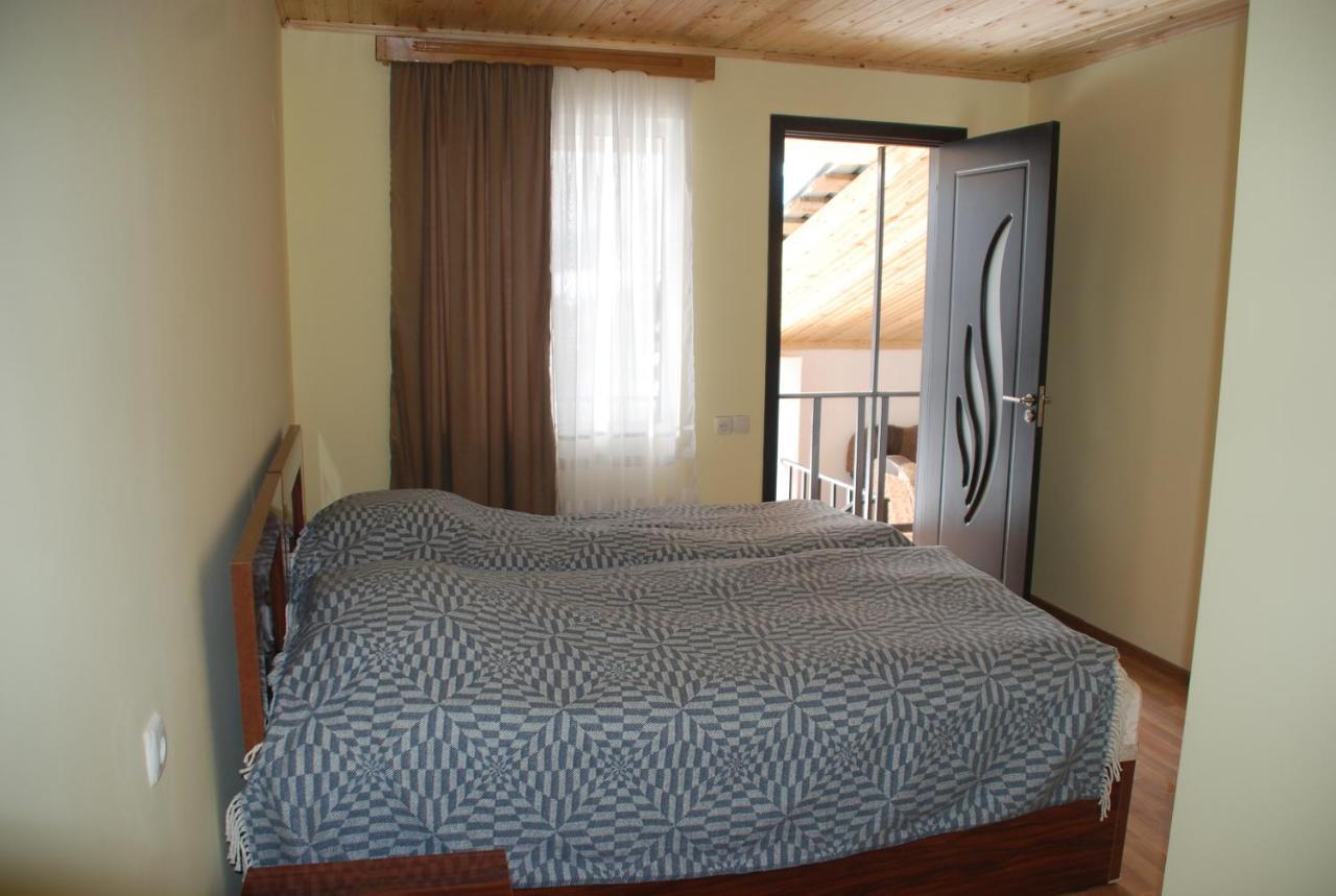 Gogi Jafaridze'S Guesthouse Местія Екстер'єр фото